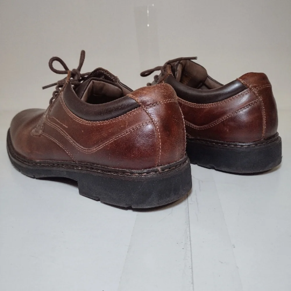 Dockers Men's Stain Defender Classic Brown Leather Men's Shoes Size (9.5) M